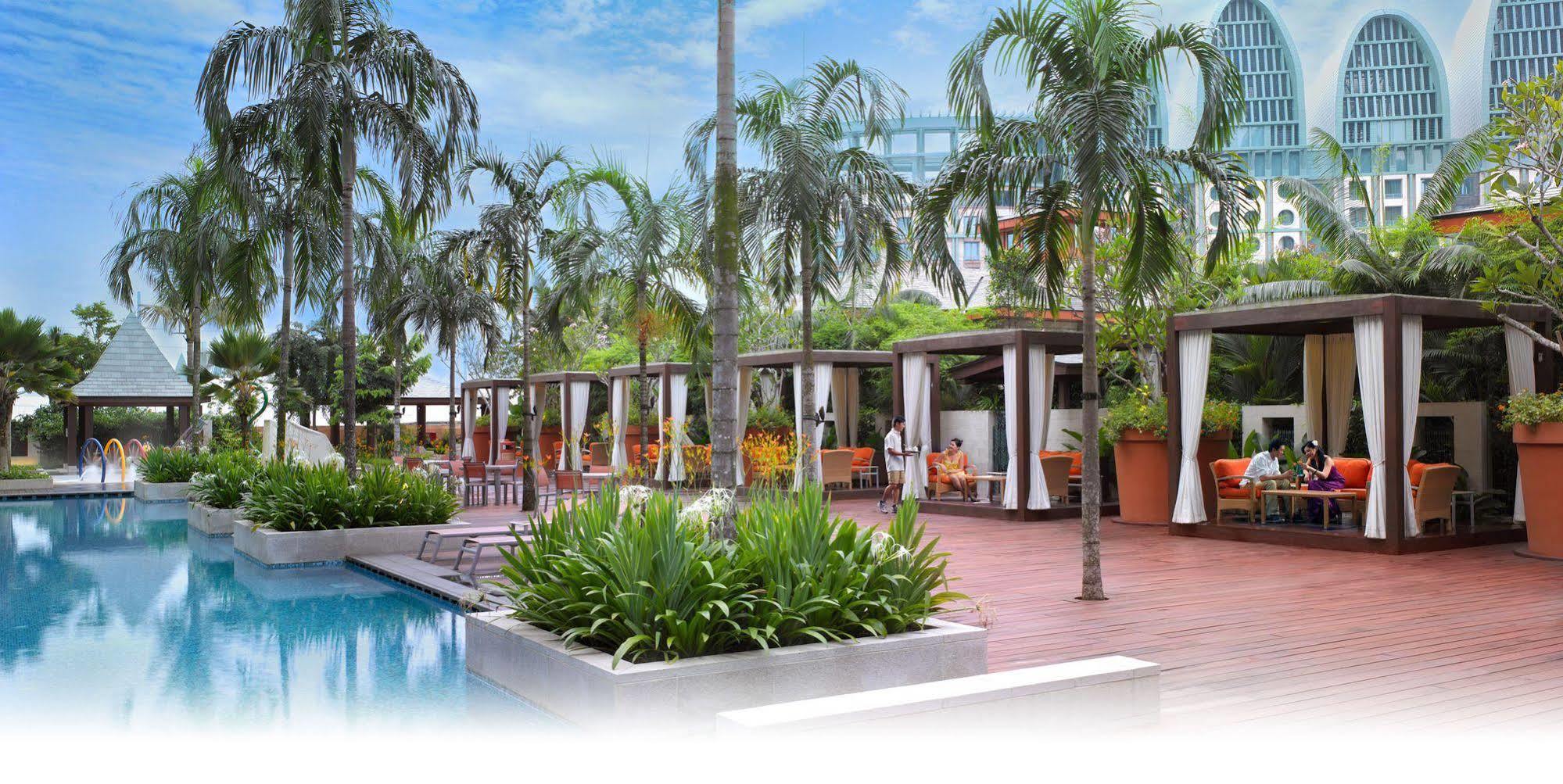 World Sentosa - Festive 5* Singapura
