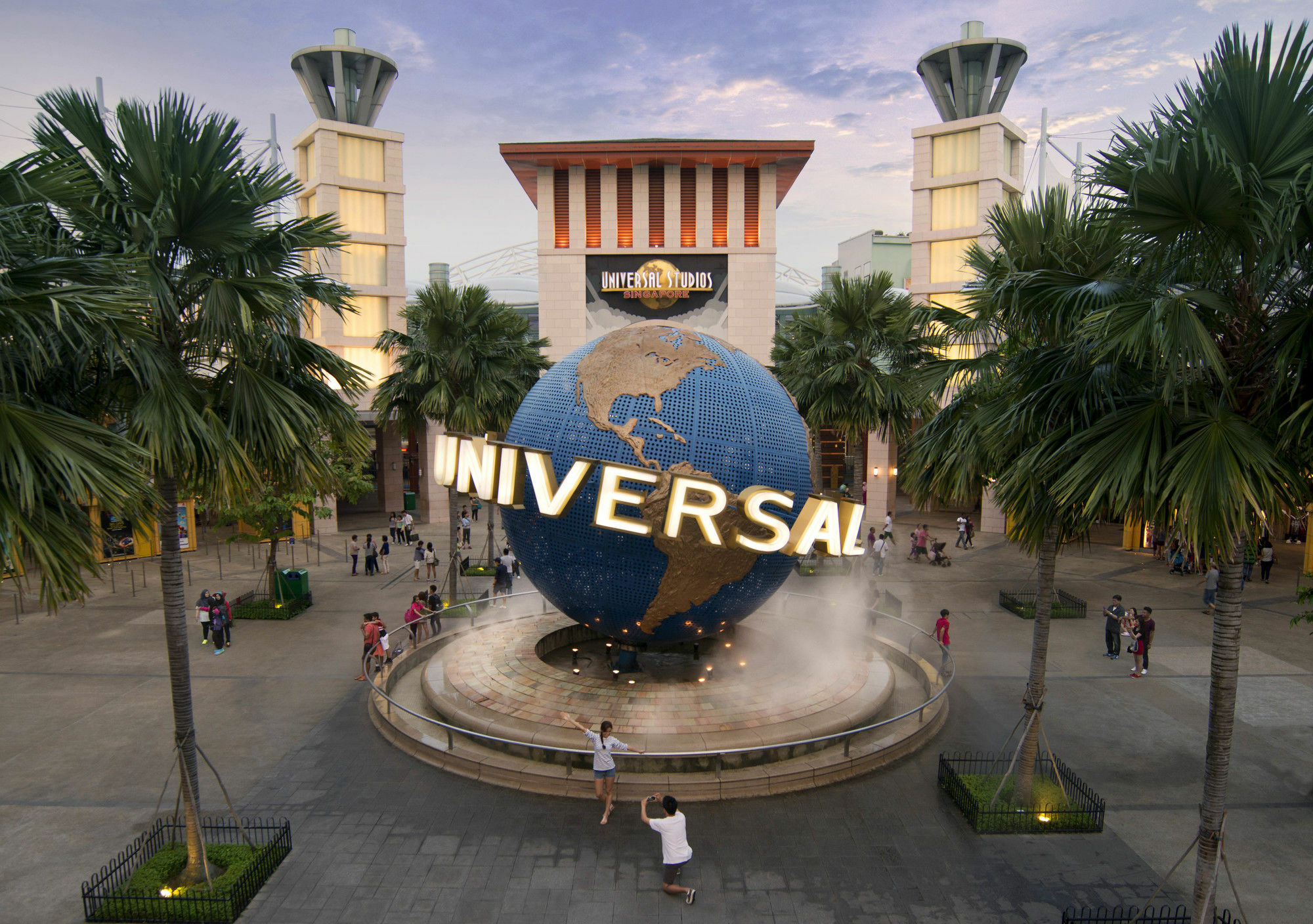 World Sentosa - Festive Tempat peranginan Singapura
